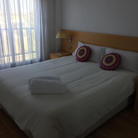 Apartment Close To Airport, Ifema Madrid Exteriör bild