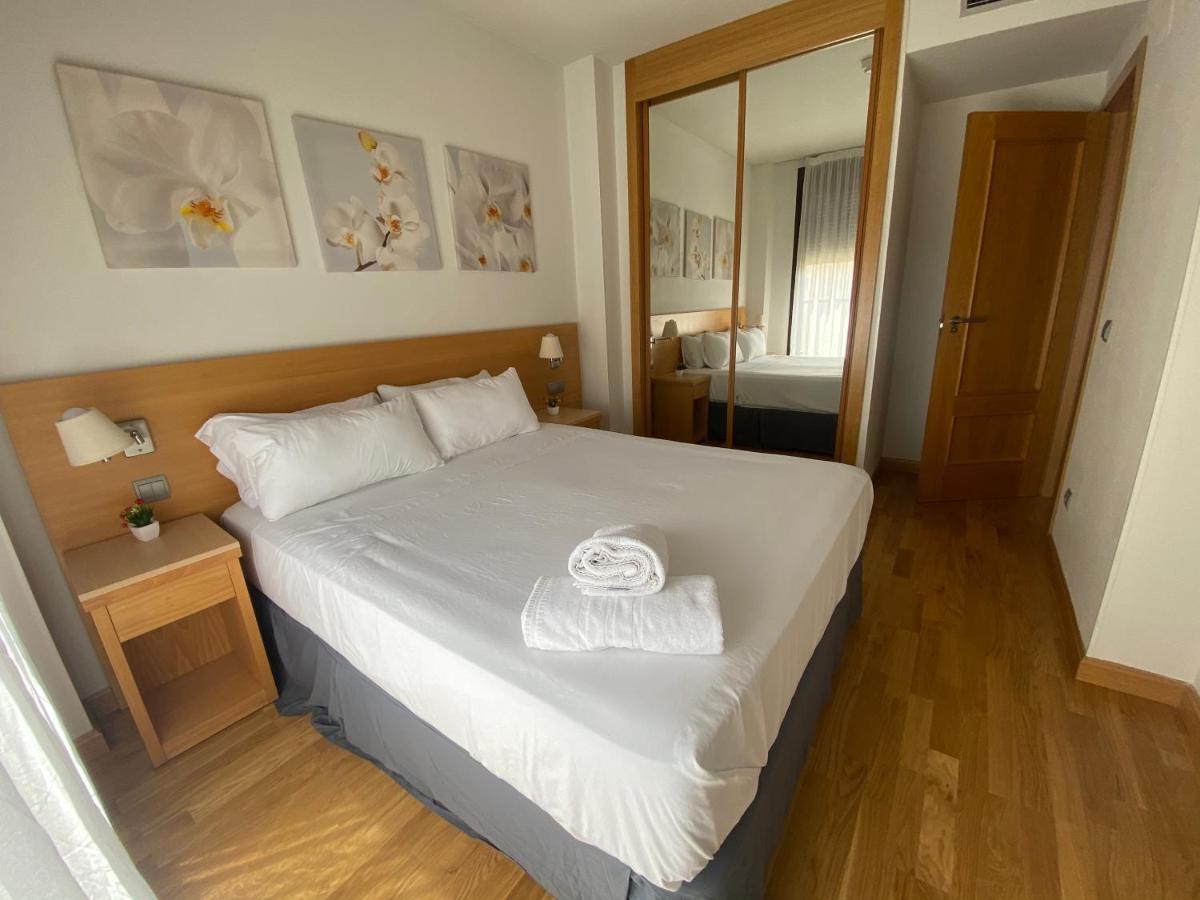 Apartment Close To Airport, Ifema Madrid Exteriör bild